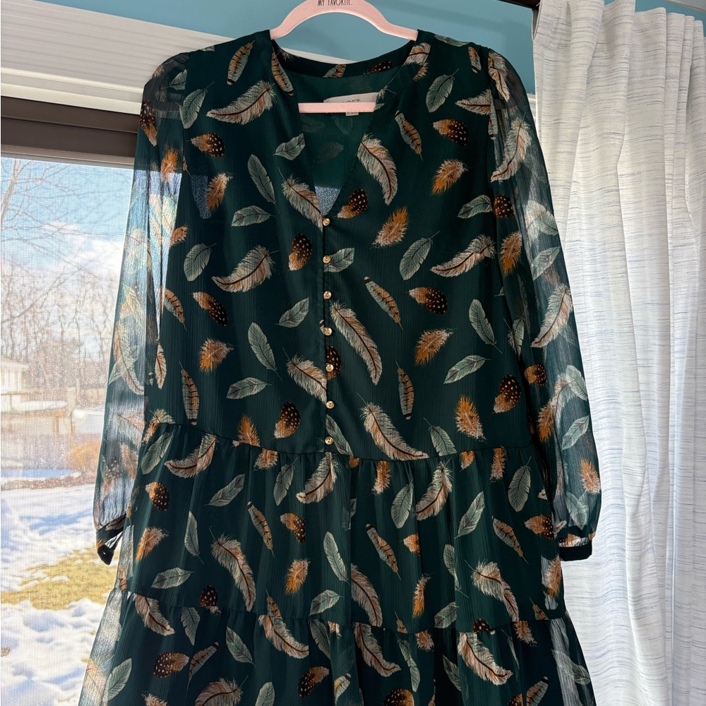 LOFT Dark Green Feather-Print Tiered Long-Sleeve Dress